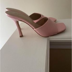 Pink bubble Gun open toe heels